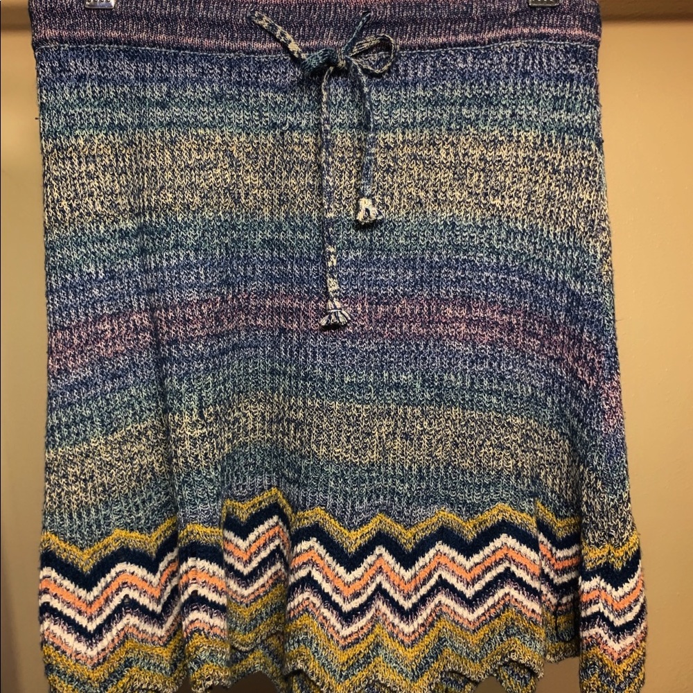 Knitted mini skirt